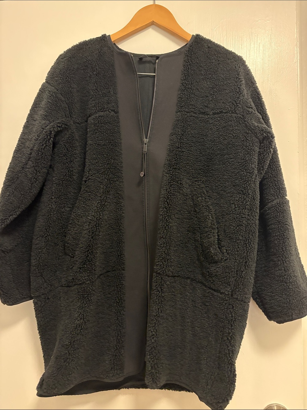 Lululemon Women's Black Sherpa Zip-Front Coat